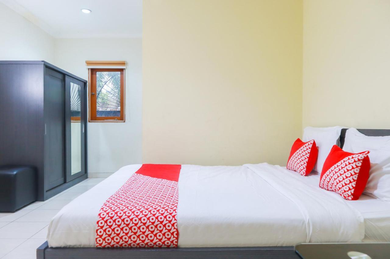 Oyo 2196 Ss Homes Jakarta Eksteriør billede